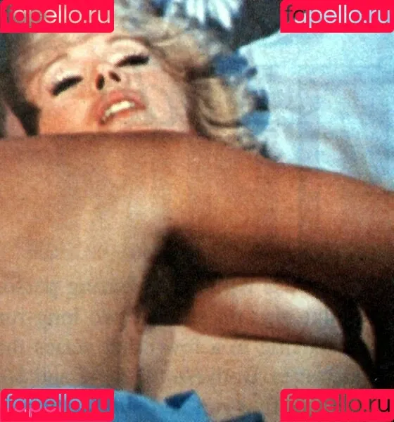 Connie Stevens Onlyfans Photo Gallery 