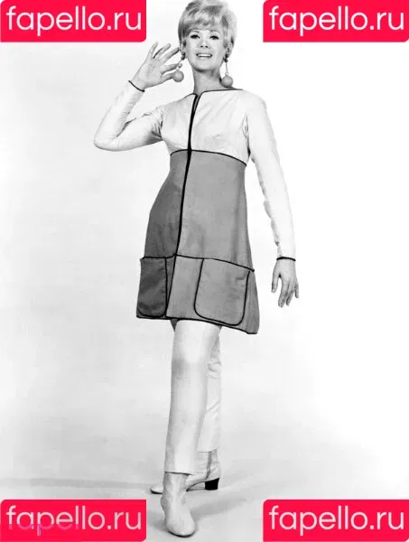 Connie Stevens Onlyfans Photo Gallery 