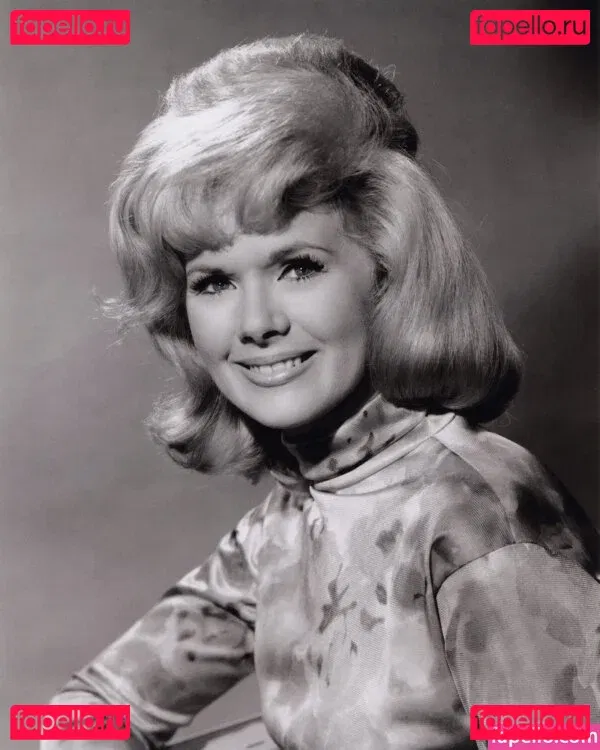 Connie Stevens Onlyfans Photo Gallery 