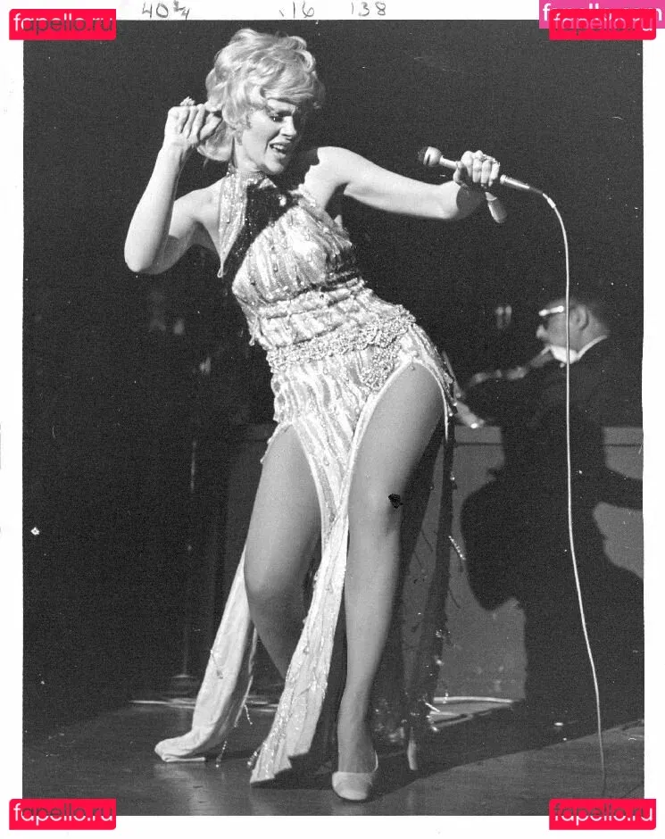 Connie Stevens Onlyfans Photo Gallery 