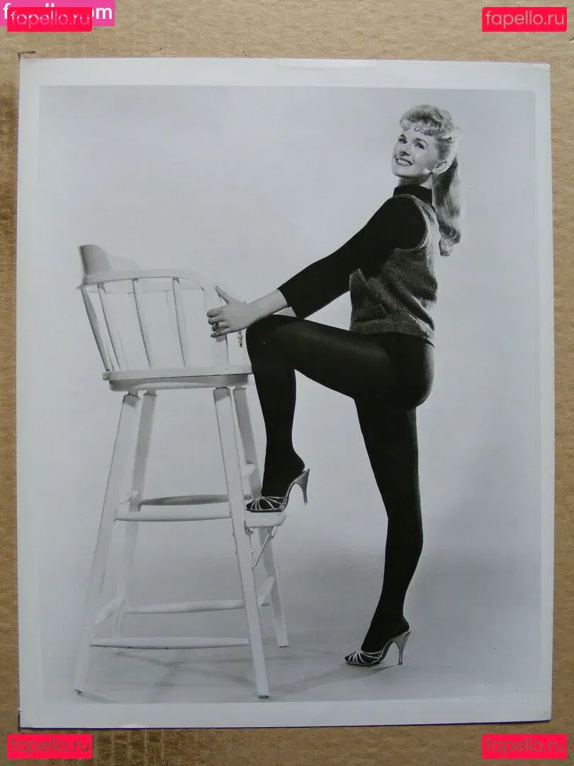 Connie Stevens Onlyfans Photo Gallery 