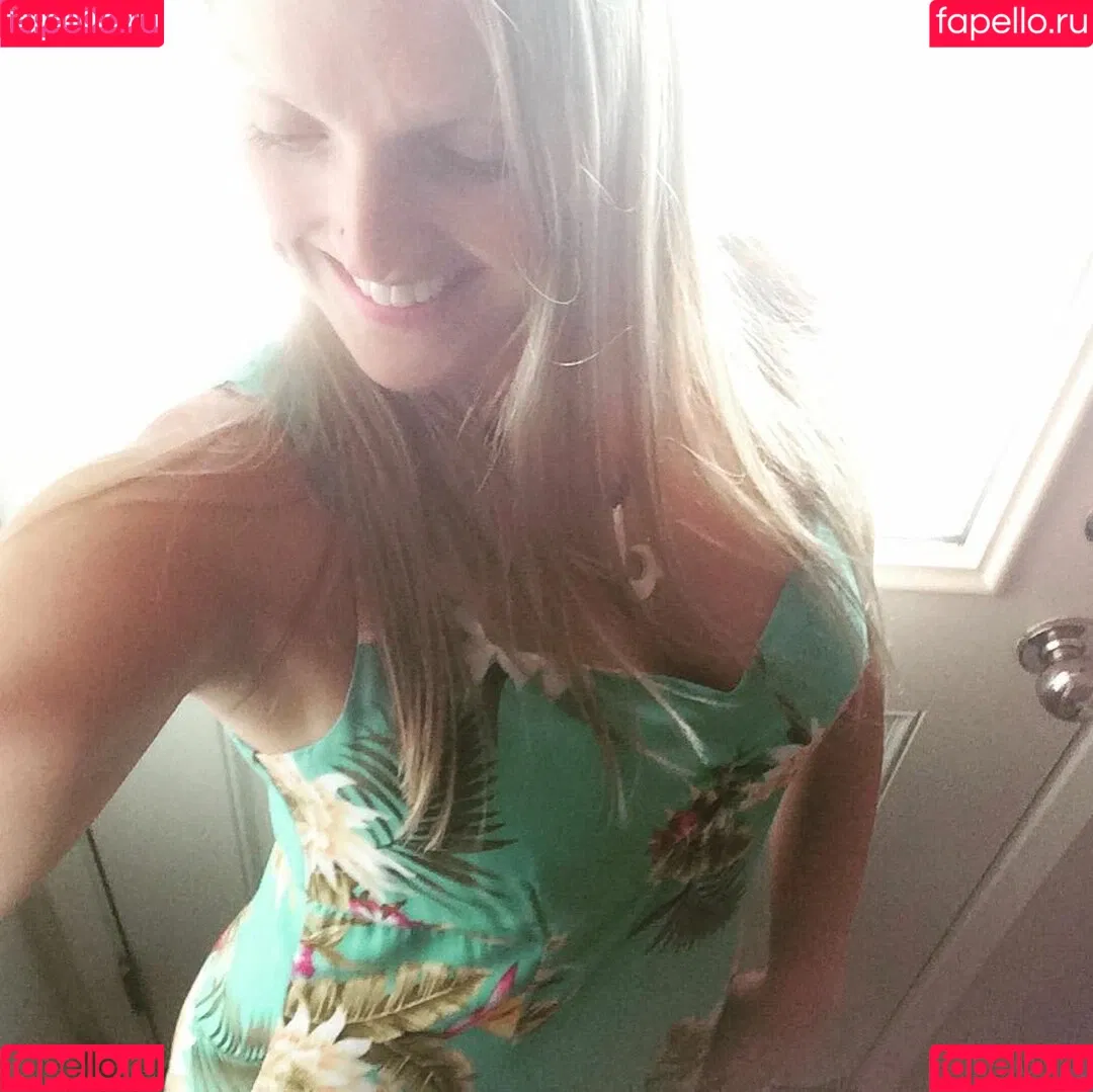 HealthyHappyFitandProud Onlyfans Photo Gallery 