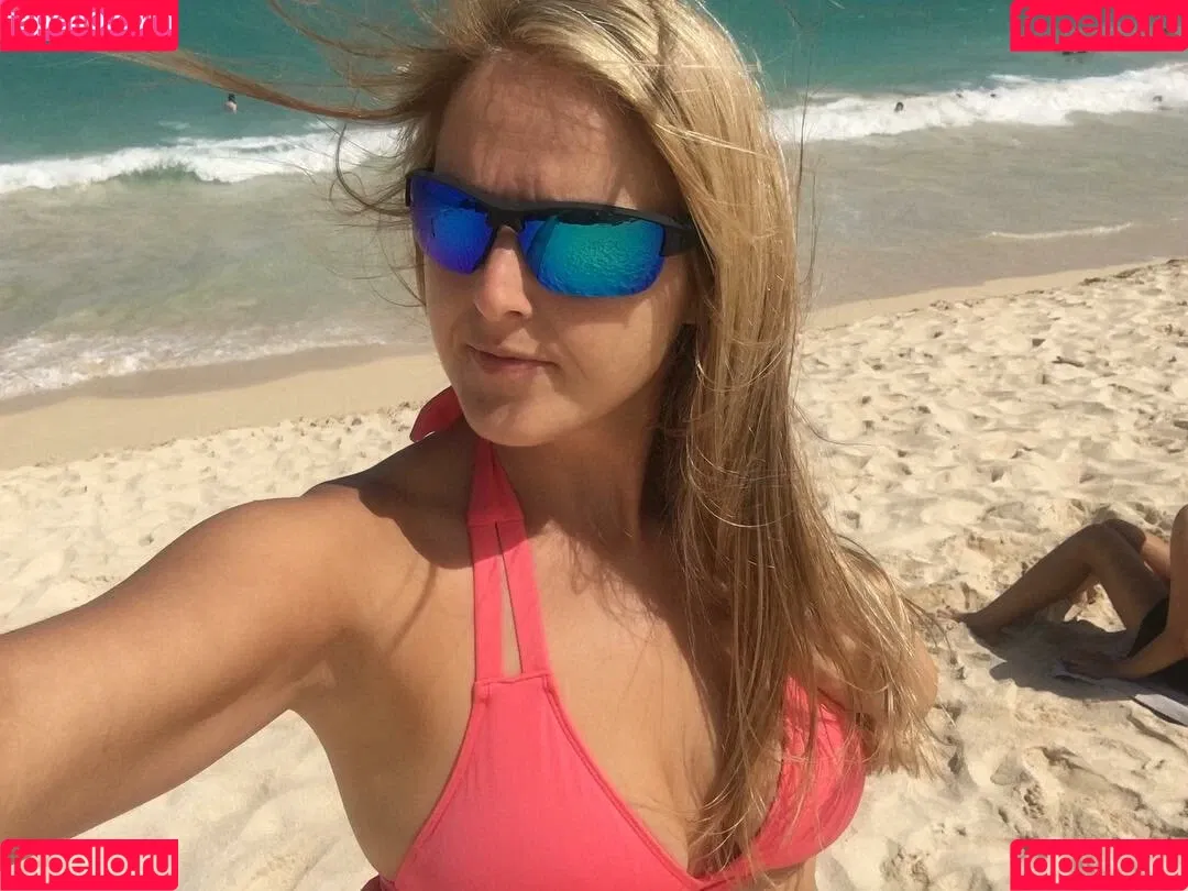 HealthyHappyFitandProud Onlyfans Photo Gallery 