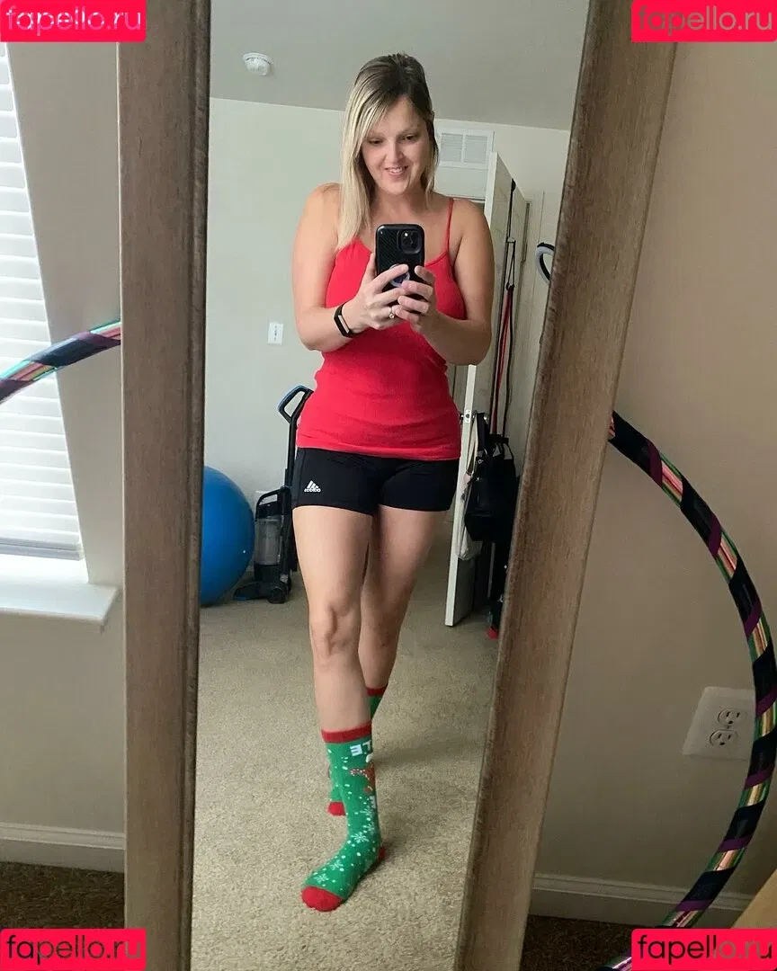 HealthyHappyFitandProud Onlyfans Photo Gallery 