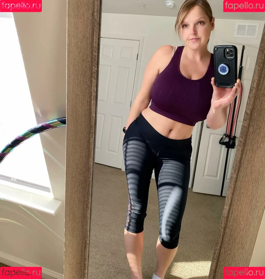 HealthyHappyFitandProud Onlyfans Photo Gallery 