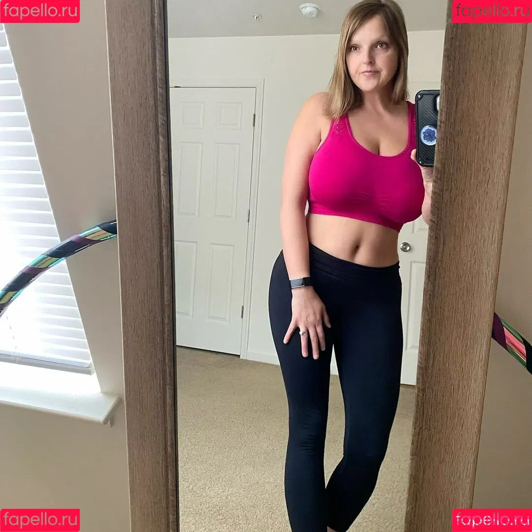 HealthyHappyFitandProud Onlyfans Photo Gallery 