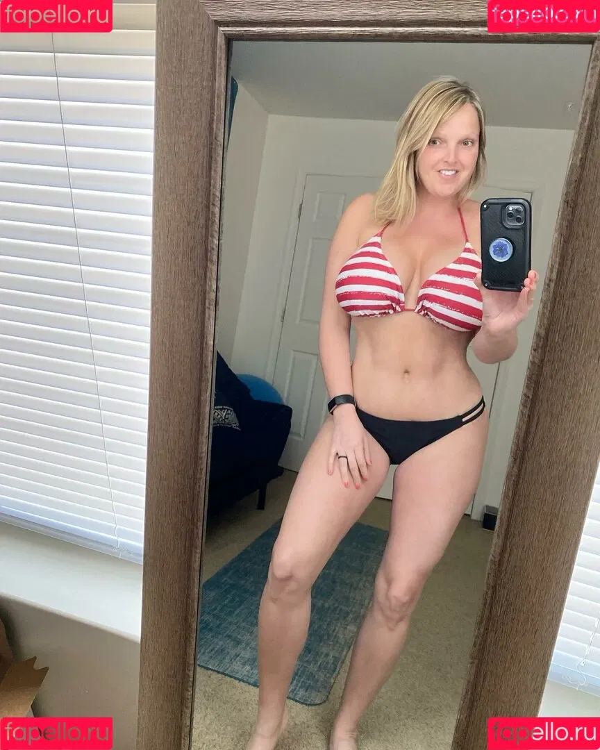 HealthyHappyFitandProud Onlyfans Photo Gallery 