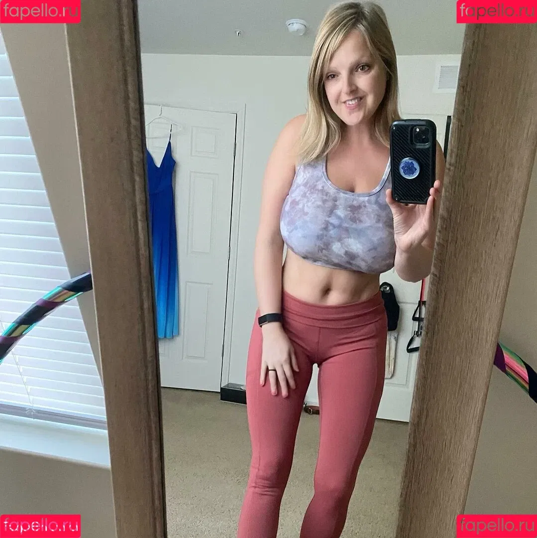 HealthyHappyFitandProud Onlyfans Photo Gallery 