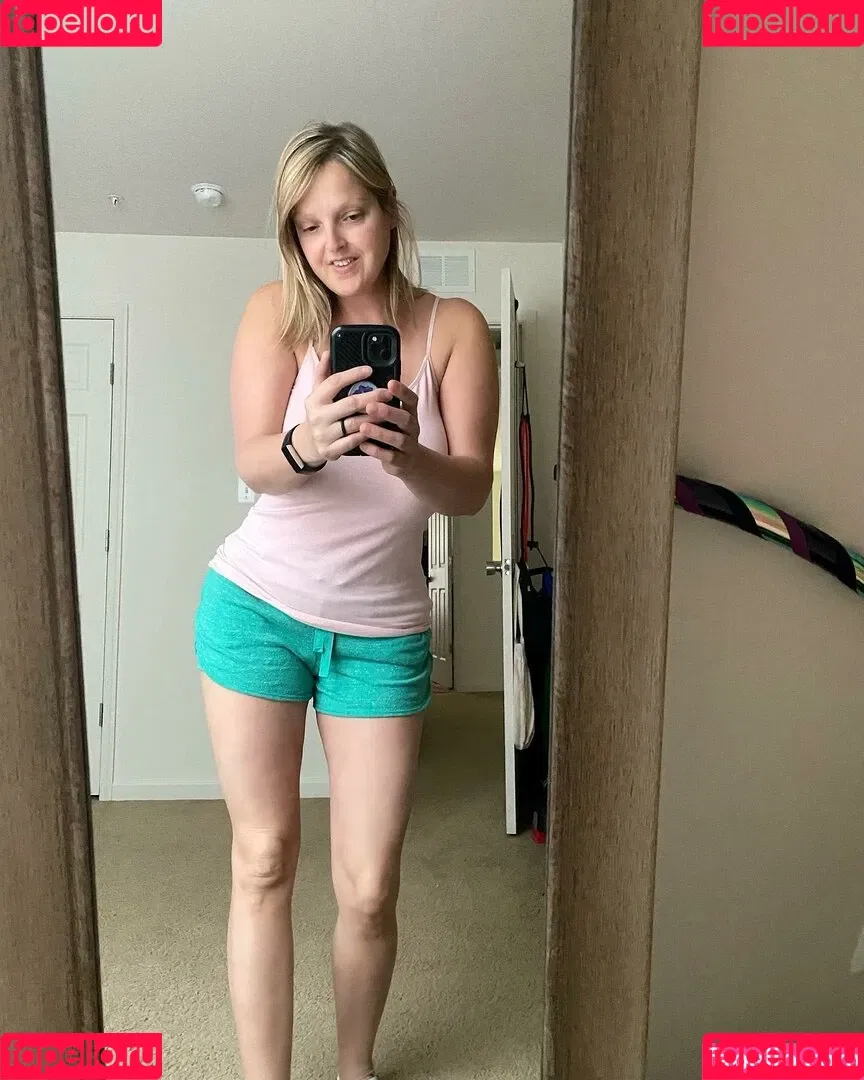 HealthyHappyFitandProud Onlyfans Photo Gallery 