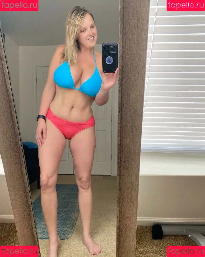 HealthyHappyFitandProud Onlyfans Photo Gallery 