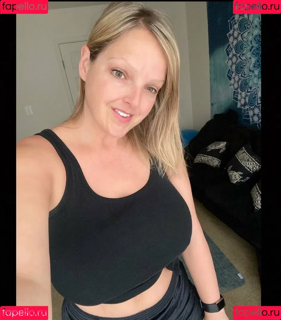 HealthyHappyFitandProud Onlyfans Photo Gallery 