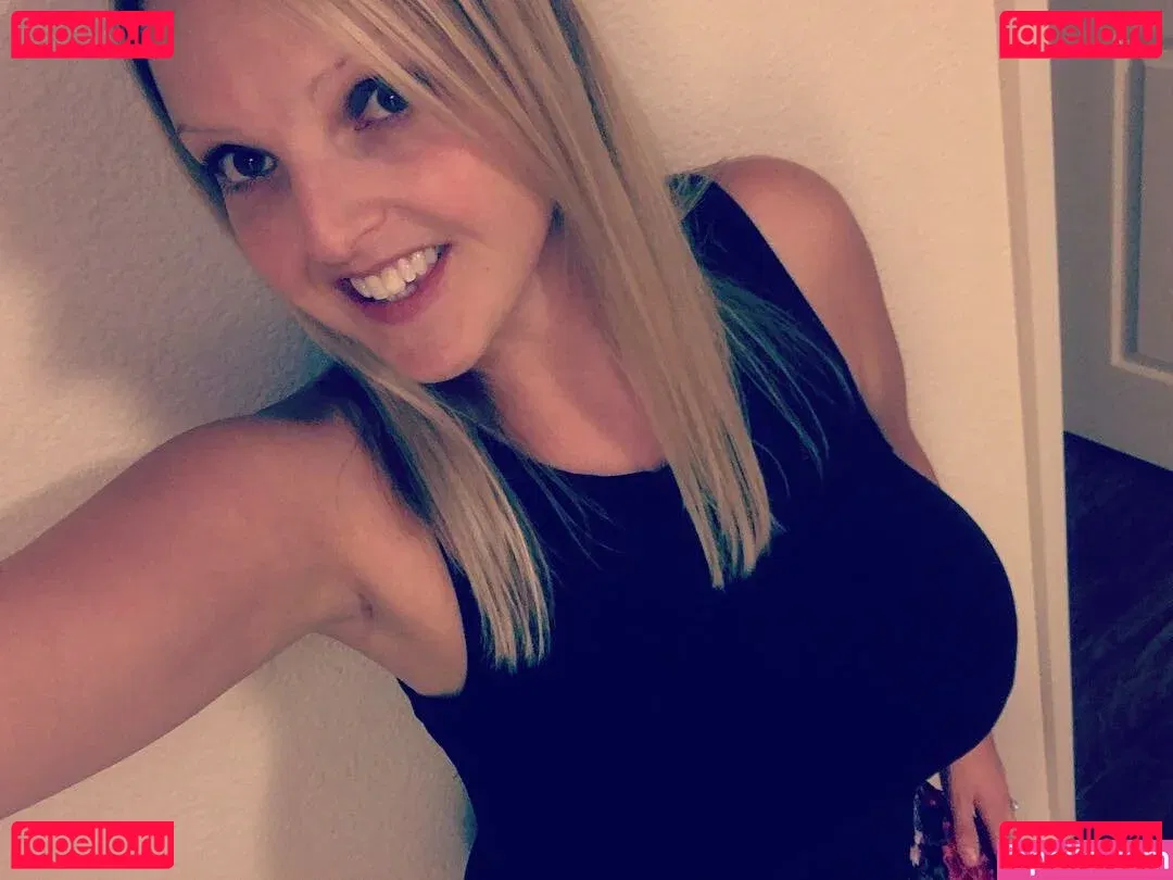 HealthyHappyFitandProud Onlyfans Photo Gallery 