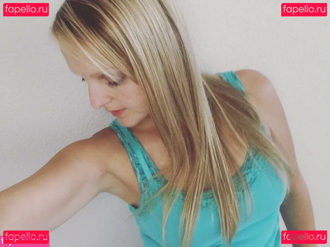 HealthyHappyFitandProud Onlyfans Photo Gallery 