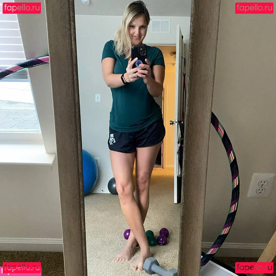 HealthyHappyFitandProud Onlyfans Photo Gallery 