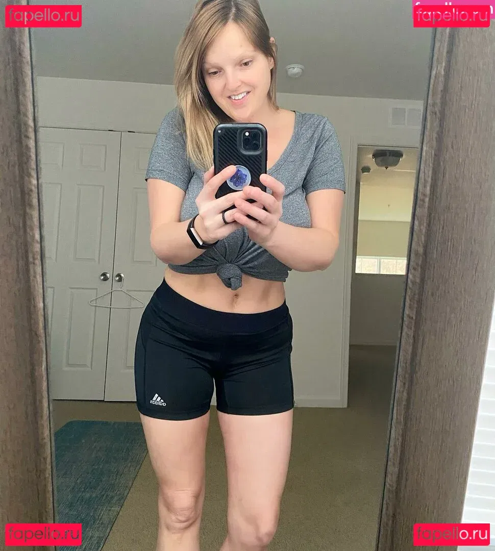 HealthyHappyFitandProud Onlyfans Photo Gallery 