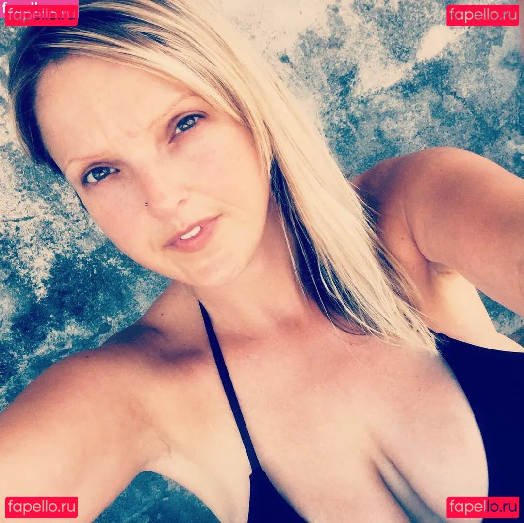 HealthyHappyFitandProud Onlyfans Photo Gallery 