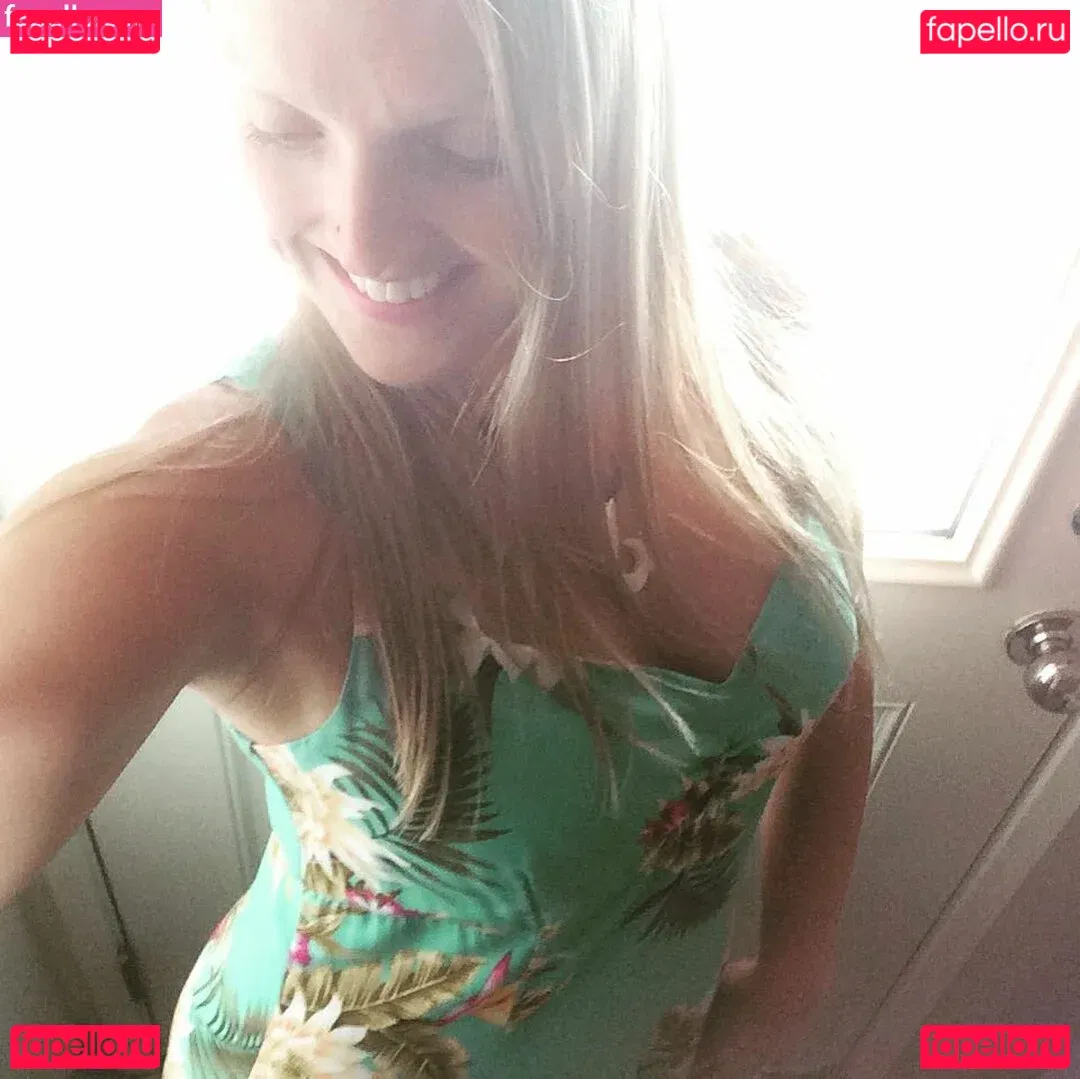 HealthyHappyFitandProud Onlyfans Photo Gallery 