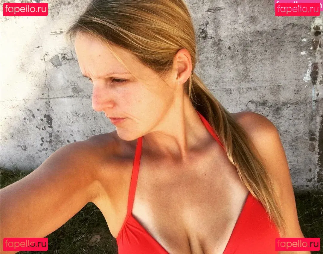 HealthyHappyFitandProud Onlyfans Photo Gallery 