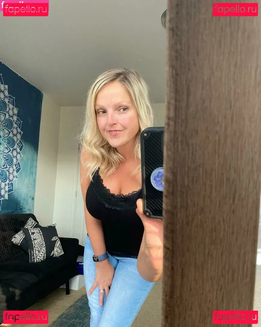 HealthyHappyFitandProud Onlyfans Photo Gallery 