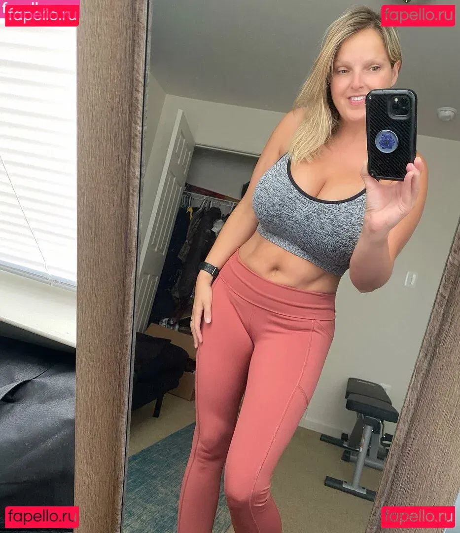 HealthyHappyFitandProud Onlyfans Photo Gallery 