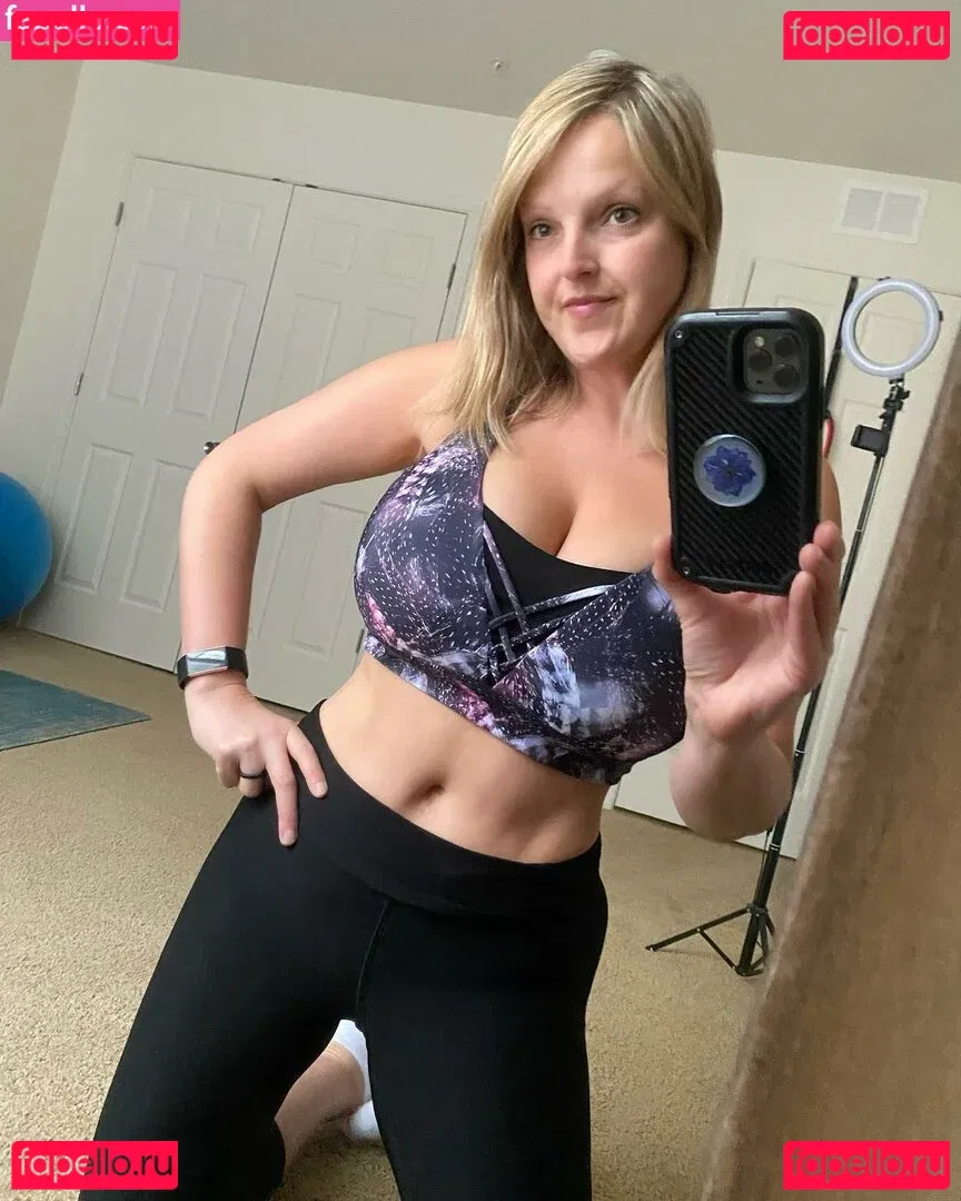 HealthyHappyFitandProud Onlyfans Photo Gallery 