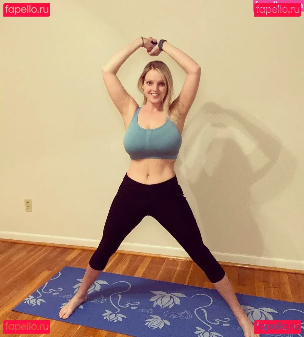 HealthyHappyFitandProud Onlyfans Photo Gallery 