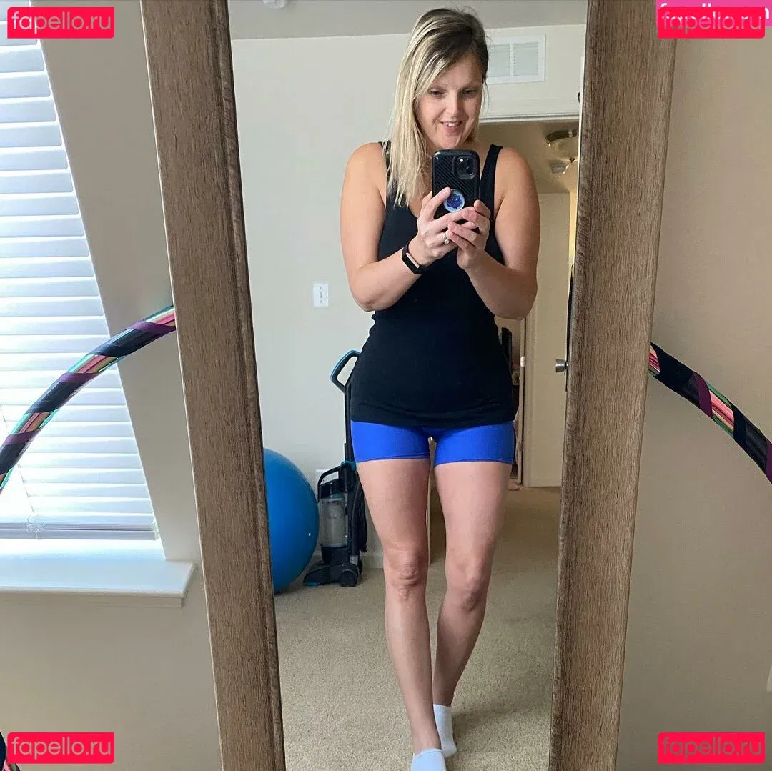 HealthyHappyFitandProud Onlyfans Photo Gallery 