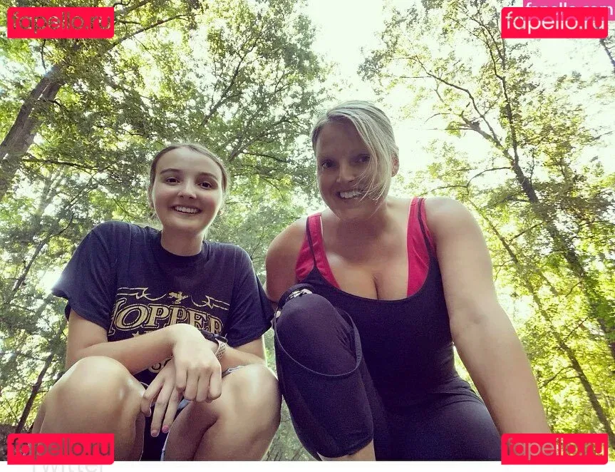 HealthyHappyFitandProud Onlyfans Photo Gallery 