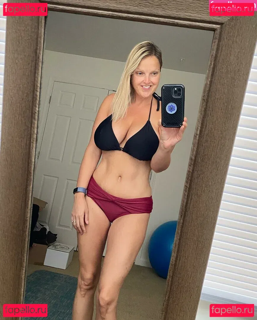 HealthyHappyFitandProud Onlyfans Photo Gallery 