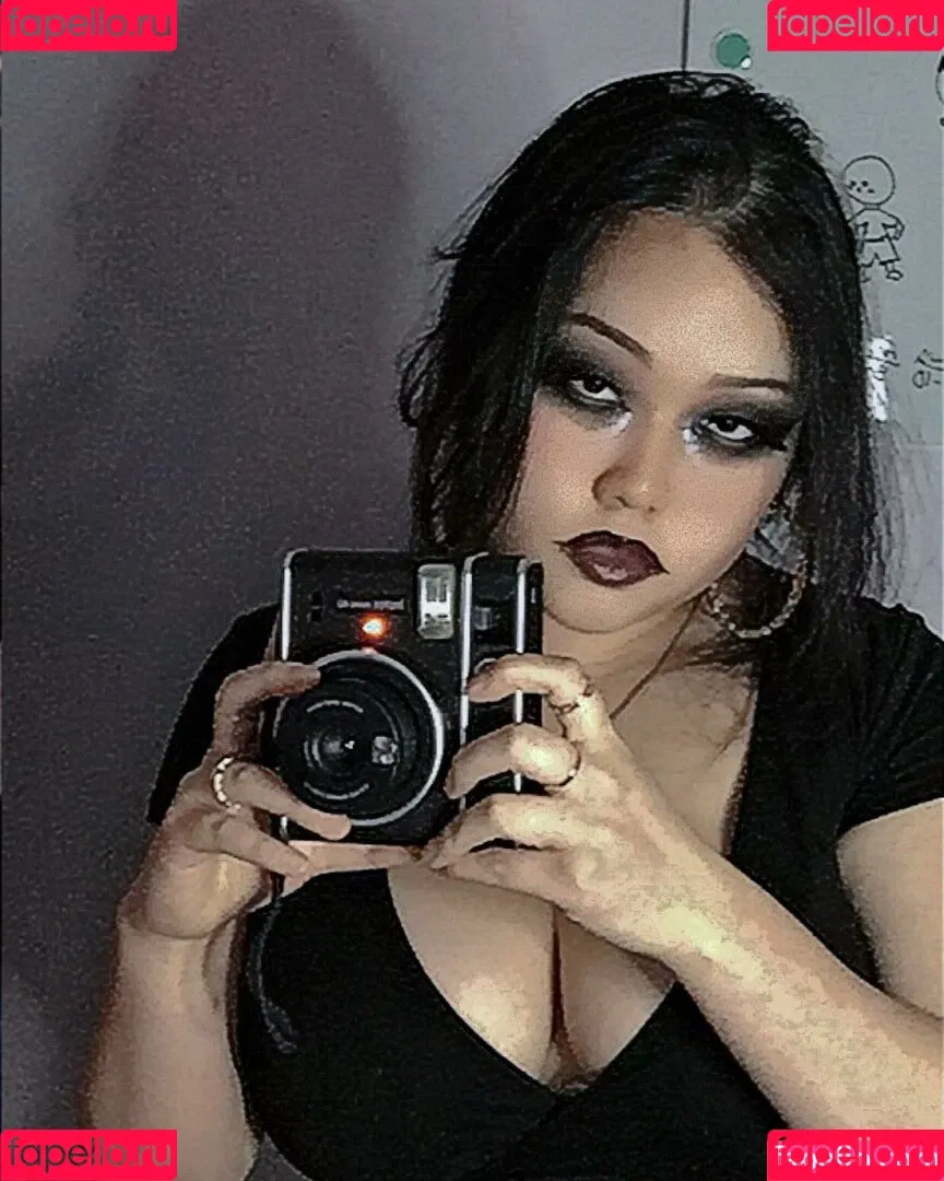 mei._.meng Onlyfans Photo Gallery 