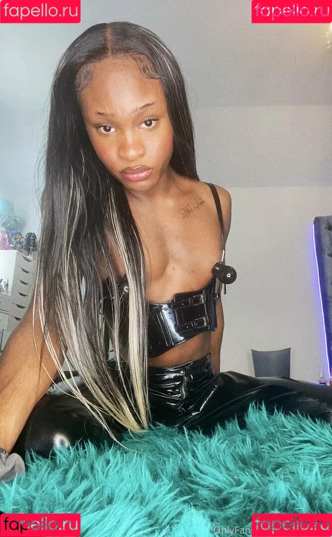 milandior3 Onlyfans Photo Gallery 