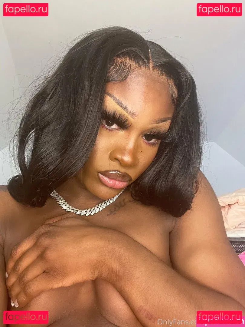 milandior3 Onlyfans Photo Gallery 