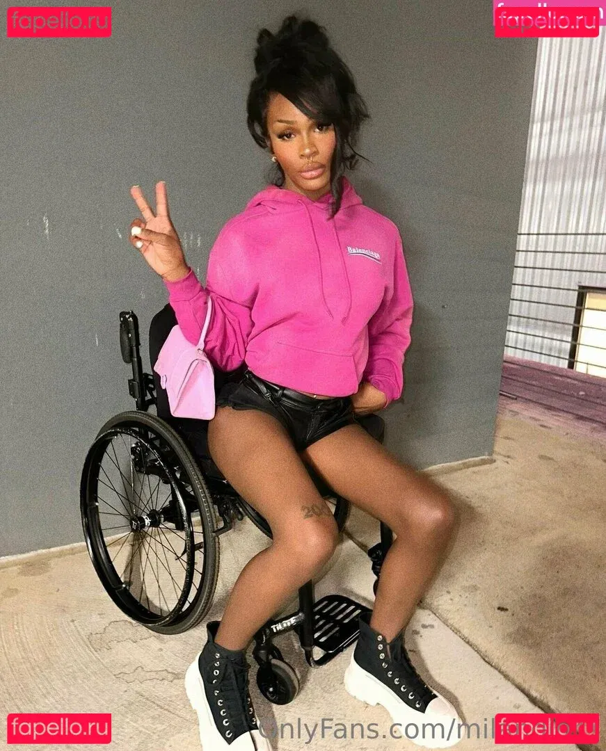 milandior3 Onlyfans Photo Gallery 