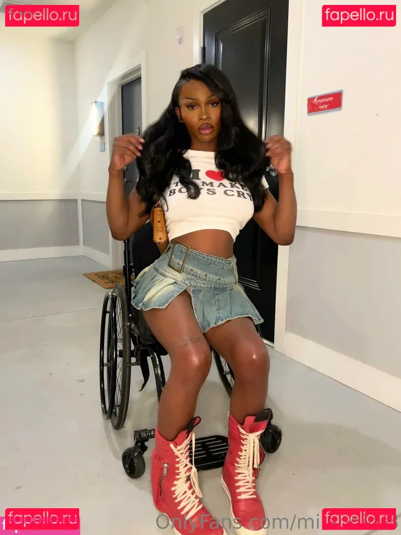 milandior3 Onlyfans Photo Gallery 