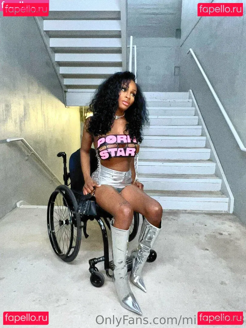 milandior3 Onlyfans Photo Gallery 