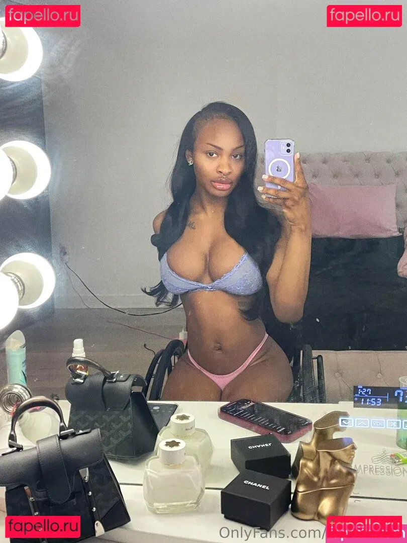 milandior3 Onlyfans Photo Gallery 