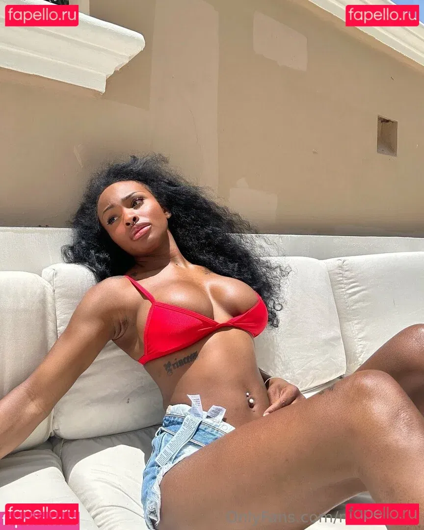 milandior3 Onlyfans Photo Gallery 