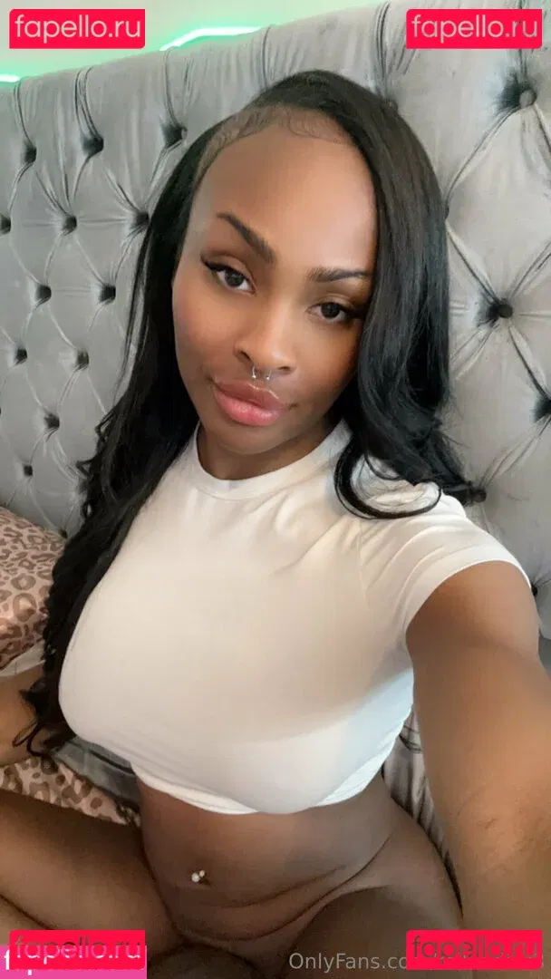 milandior3 Onlyfans Photo Gallery 