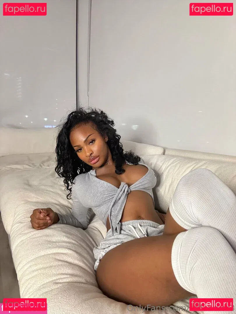 milandior3 Onlyfans Photo Gallery 