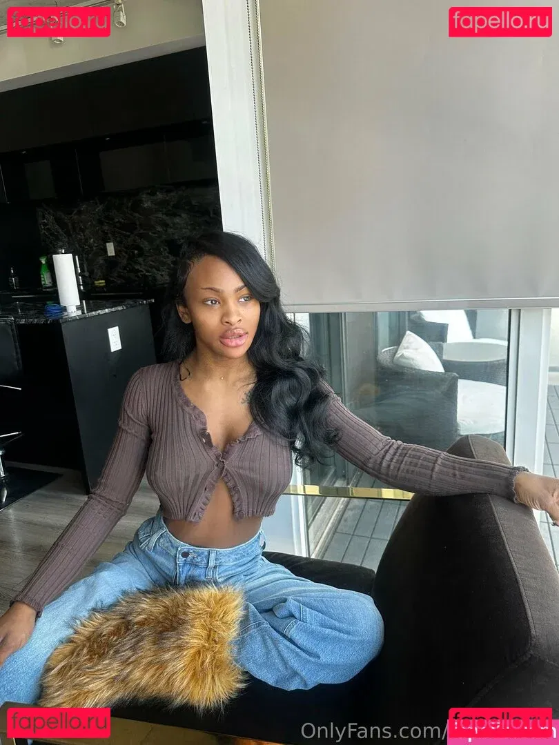 milandior3 Onlyfans Photo Gallery 