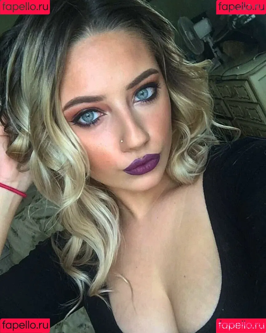 Ali Cortese Onlyfans Photo Gallery 
