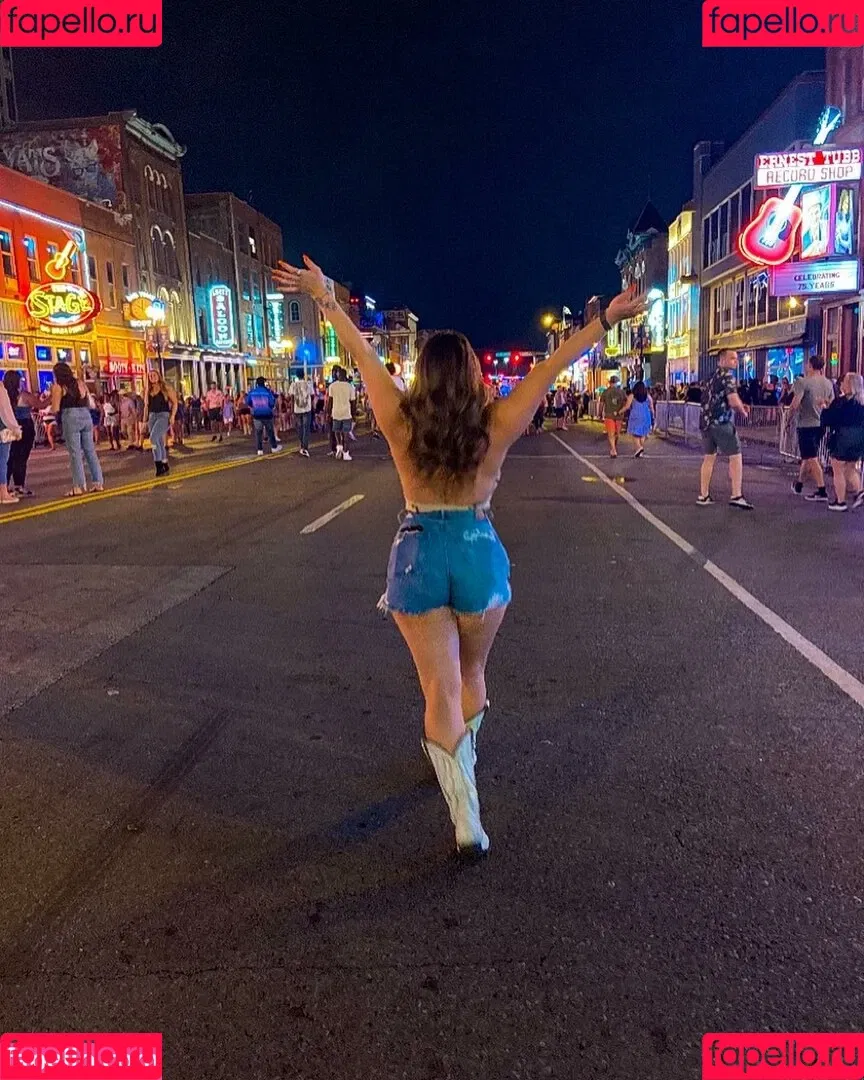 Ali Cortese Onlyfans Photo Gallery 