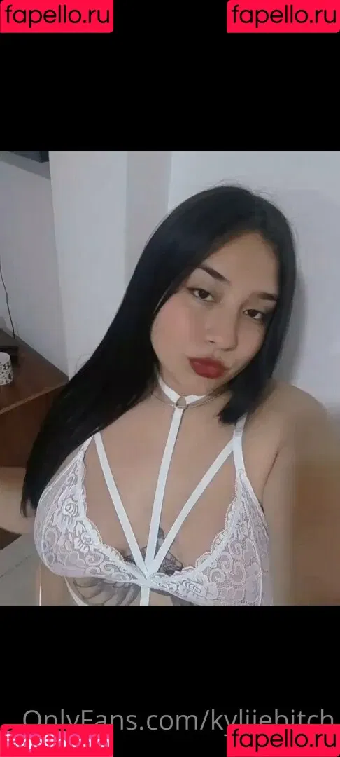 kyliiebitch Onlyfans Photo Gallery 