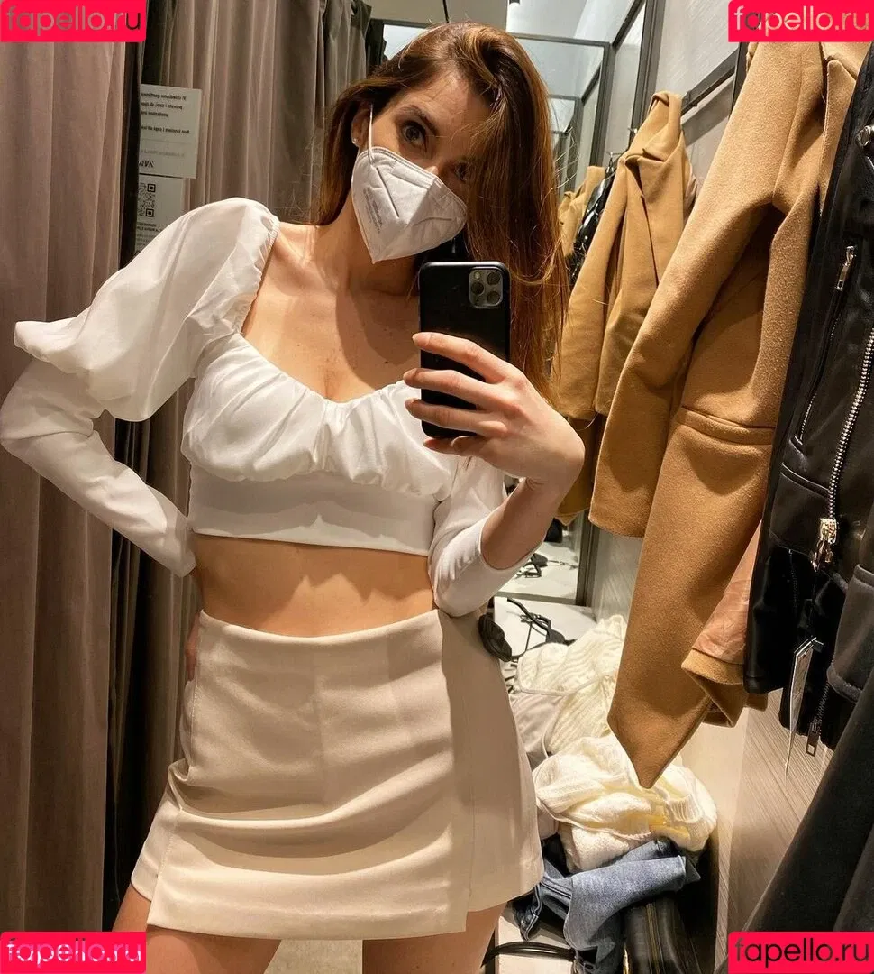 Alice Ippoliti Onlyfans Photo Gallery 