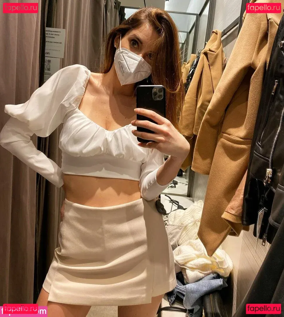 Alice Ippoliti Onlyfans Photo Gallery 