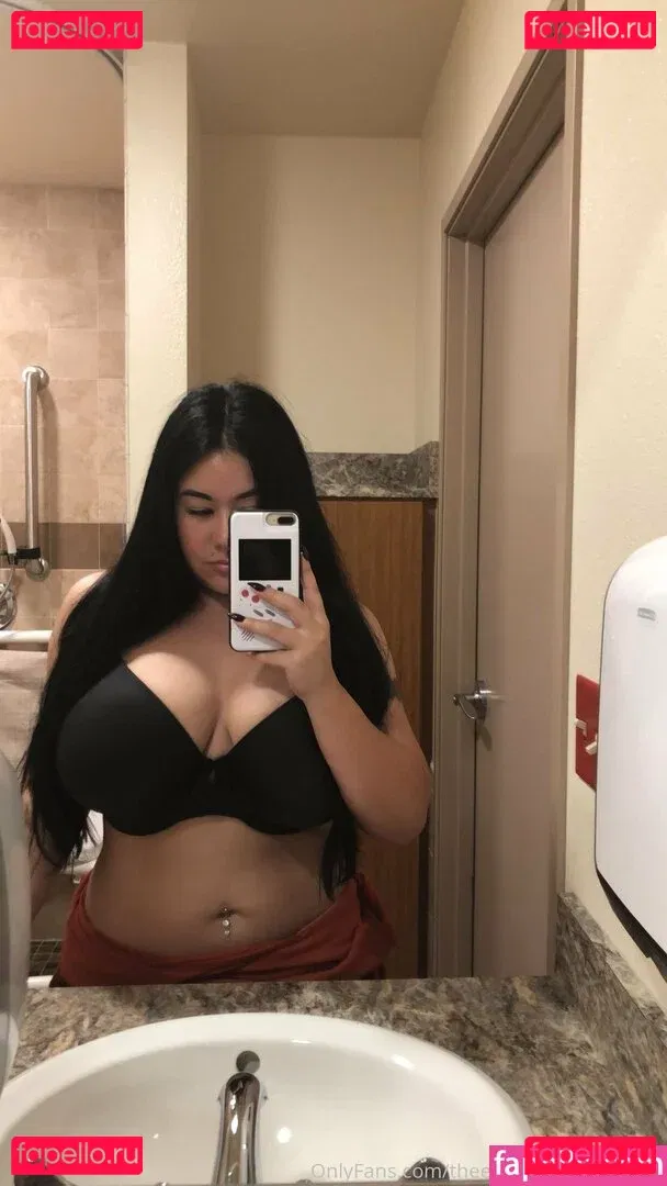 theeurasianpersuasion Onlyfans Photo Gallery 