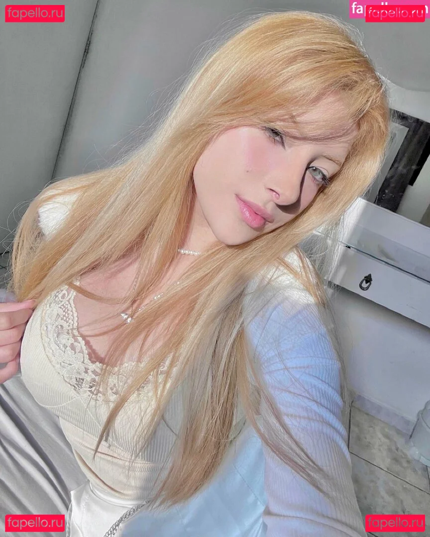 Emy Gasparotti Onlyfans Photo Gallery 