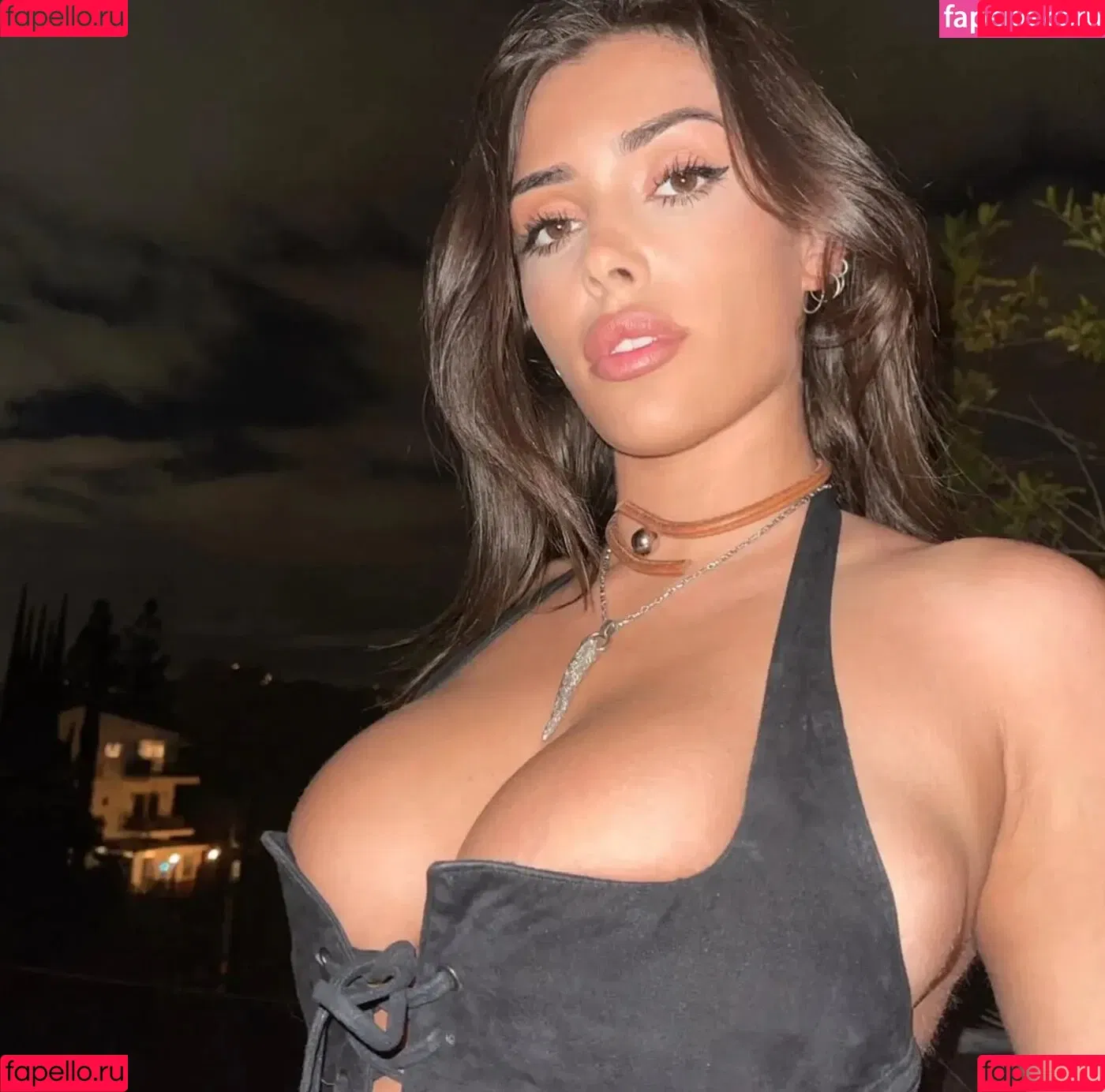 Bianca Censori Onlyfans Photo Gallery 
