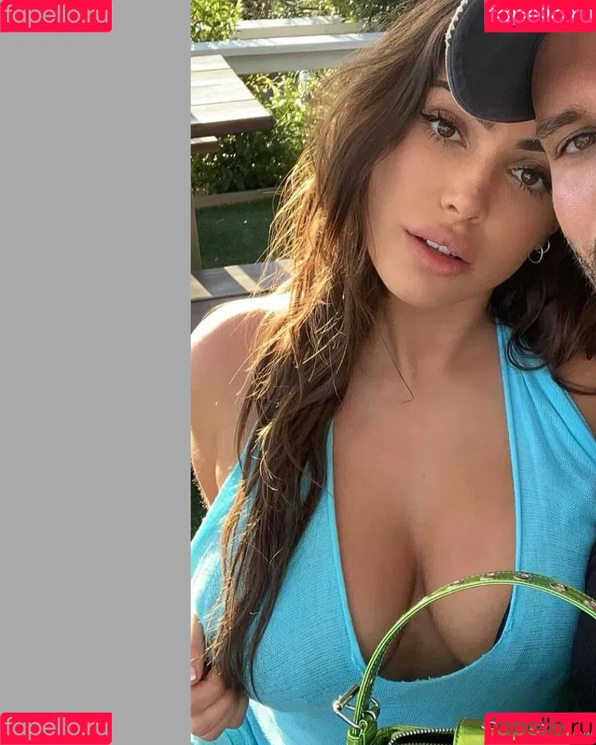 Bianca Censori Onlyfans Photo Gallery 