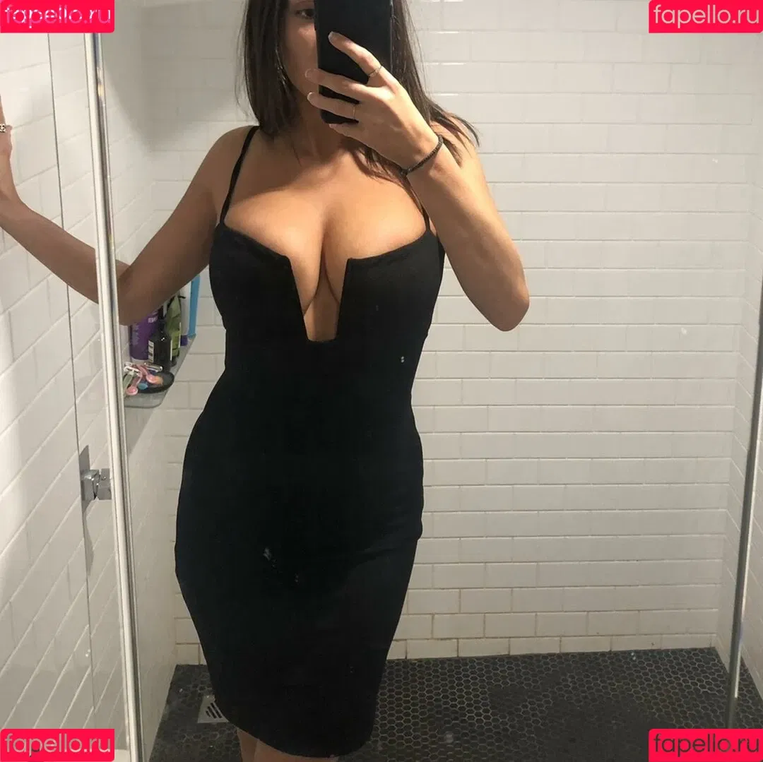 Bianca Censori Onlyfans Photo Gallery 
